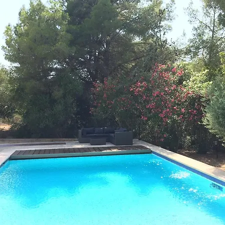 Shangri La Family Villa